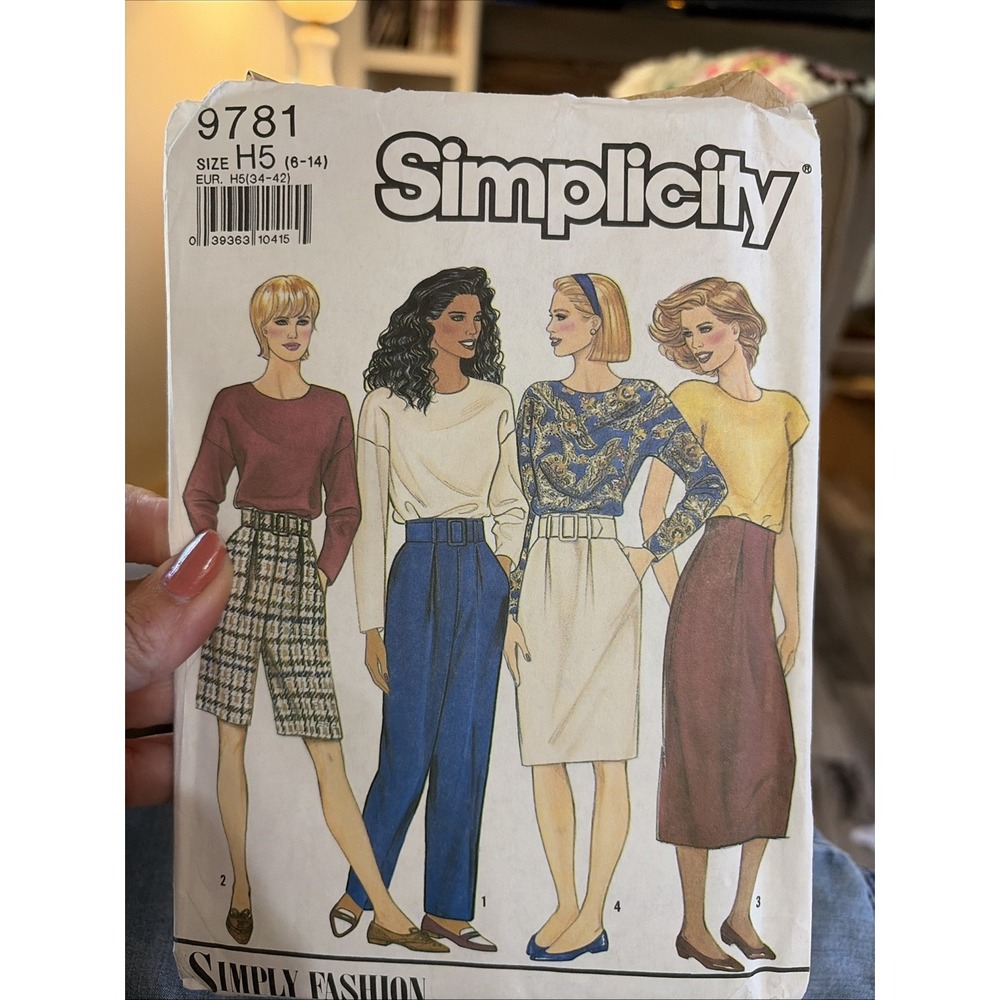 Simplicity Pattern 9781 Pants Shorts Skirt Belt Cut To A Size 14 Vintage 1990